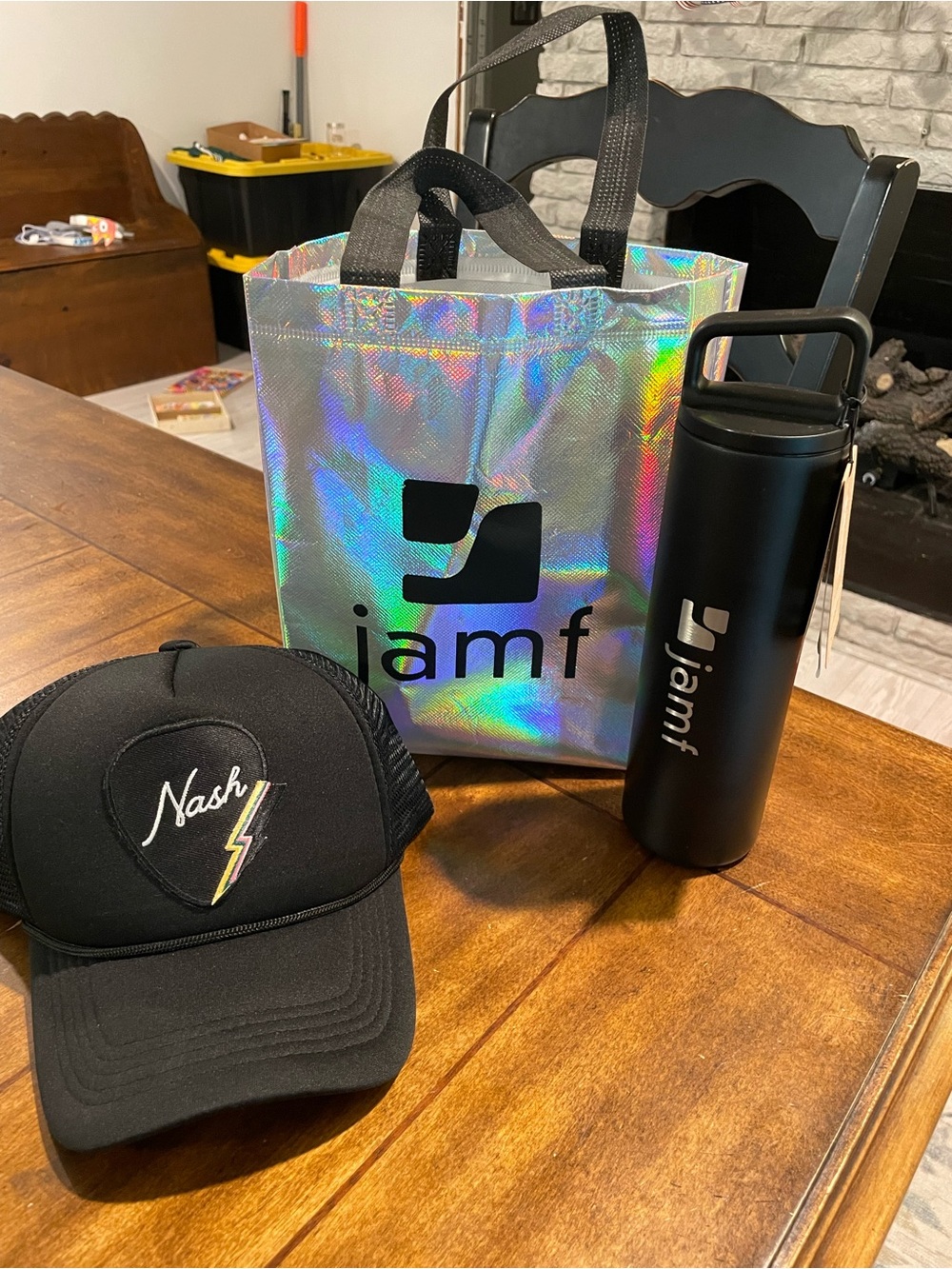 Black Stainless Steel Insulated Bottle - Sleek Travel Flask